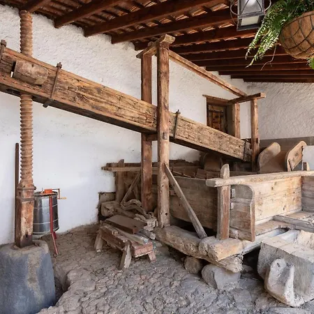 Kır Evi Casa Del Cura Viejo